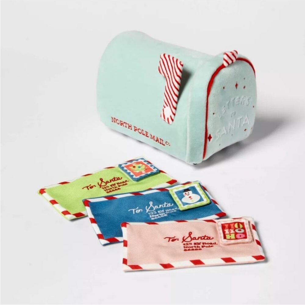 TARGET PILLOWFORT KIDS PLAY MAILBOX AND LETTERS CHRISTMAS